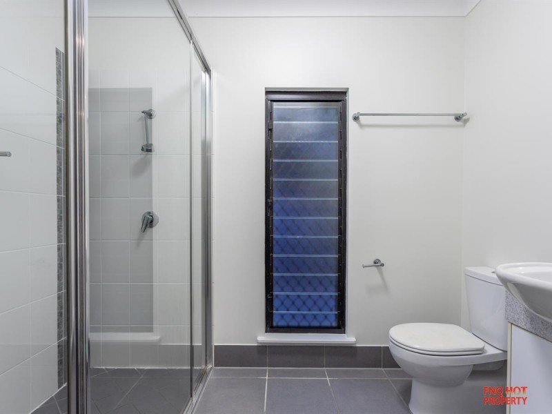 /23 Seclusion Drive, Palm Cove QLD 4879