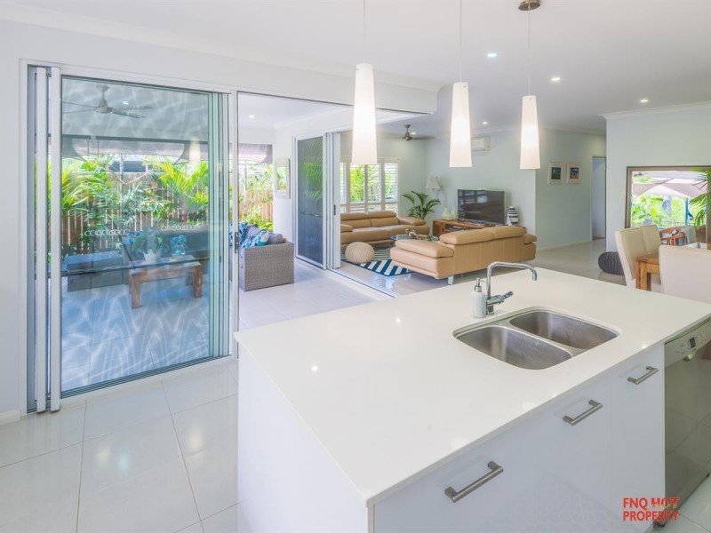 /108 Harbour Drive, Trinity Park QLD 4879
