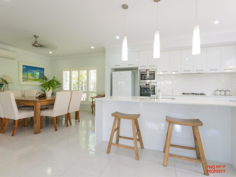 /108 Harbour Drive, Trinity Park QLD 4879