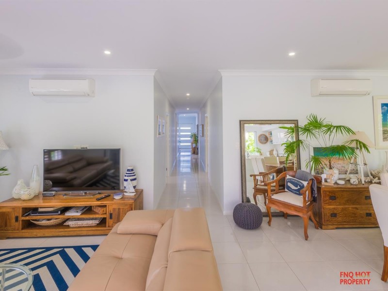 /108 Harbour Drive, Trinity Park QLD 4879