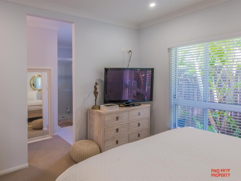 /108 Harbour Drive, Trinity Park QLD 4879