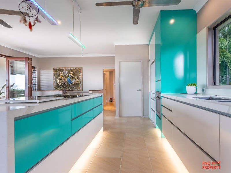 /28 Macarthur Close, Palm Cove QLD 4879