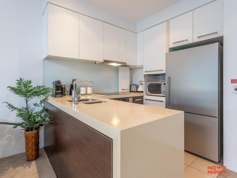 3/1 Marlin Parade, Cairns City QLD 4870
