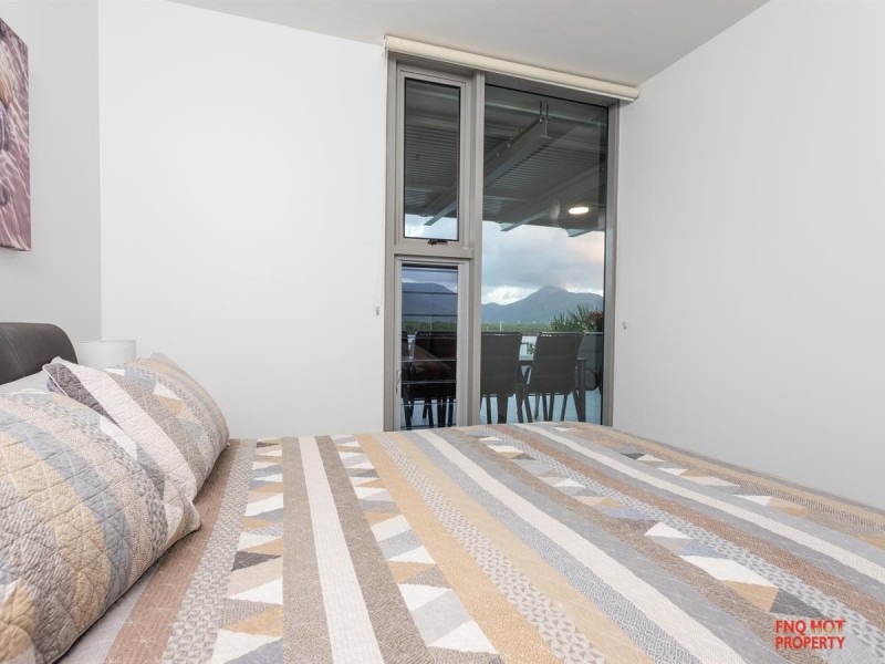 3/1 Marlin Parade, Cairns City QLD 4870
