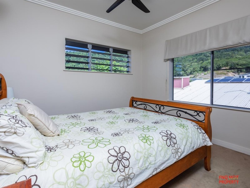 /2 Rossmann Road, Smithfield QLD 4878