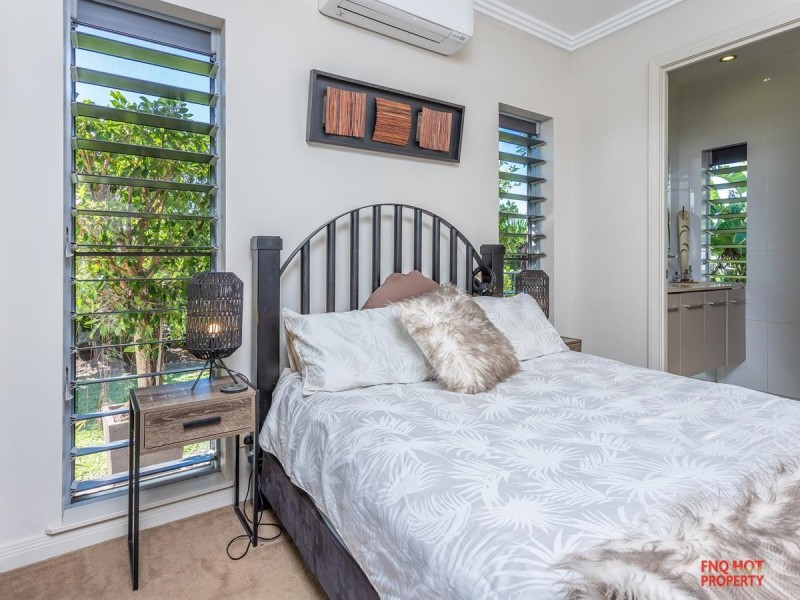 /2 Rossmann Road, Smithfield QLD 4878