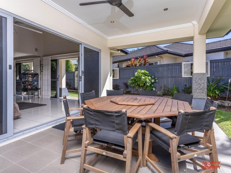 /2 Rossmann Road, Smithfield QLD 4878