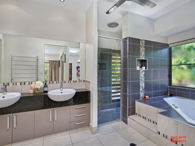 /34-36 Thrush Terrace, Clifton Beach QLD 4879