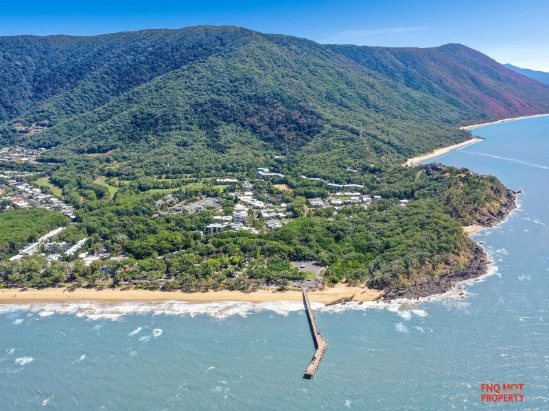 /6L Coral Coast Drive, Palm Cove QLD 4879