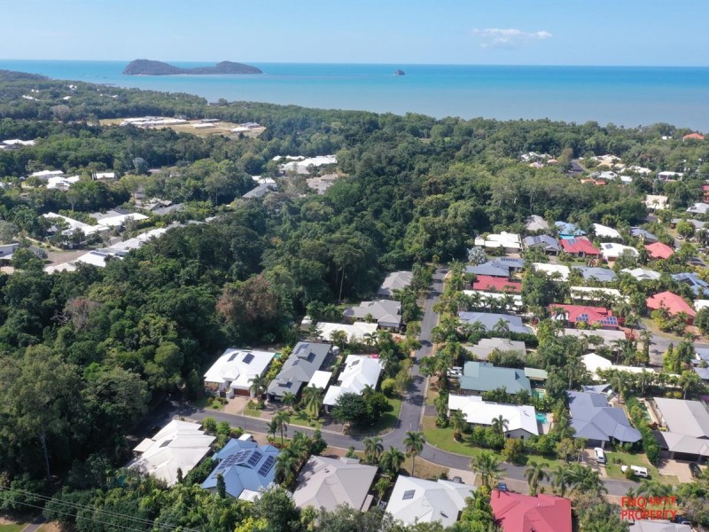 /1 Helix Close, Clifton Beach QLD 4879