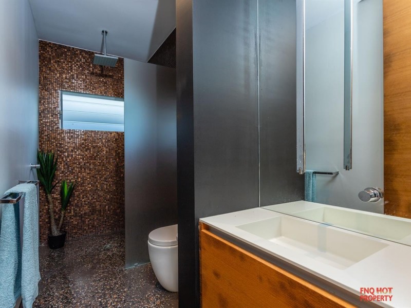 /43 Harbour Drive, Trinity Park QLD 4879