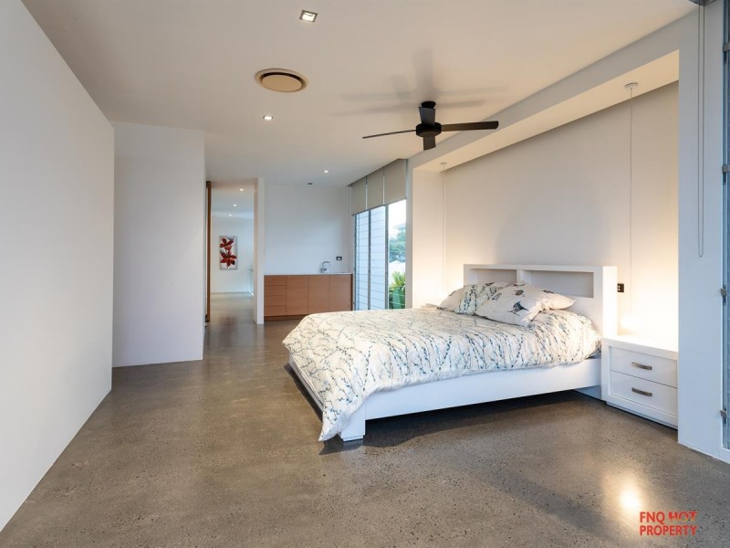 /43 Harbour Drive, Trinity Park QLD 4879