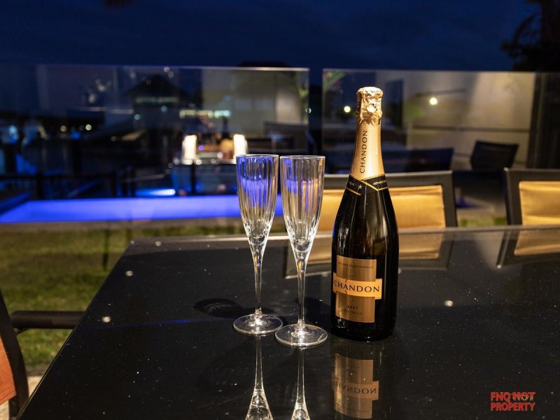 /43 Harbour Drive, Trinity Park QLD 4879