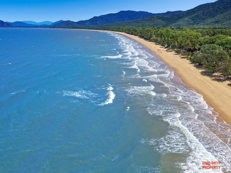 /6L Coral Coast Drive, Palm Cove QLD 4879