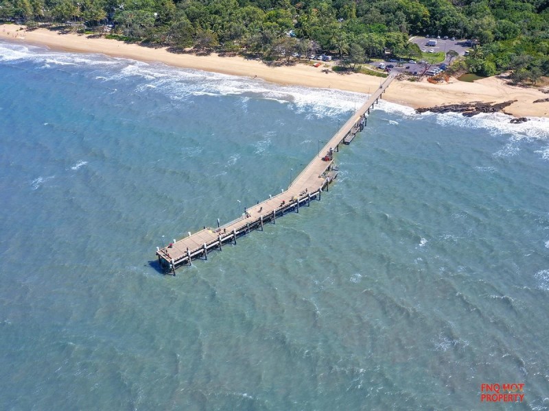 /6L Coral Coast Drive, Palm Cove QLD 4879