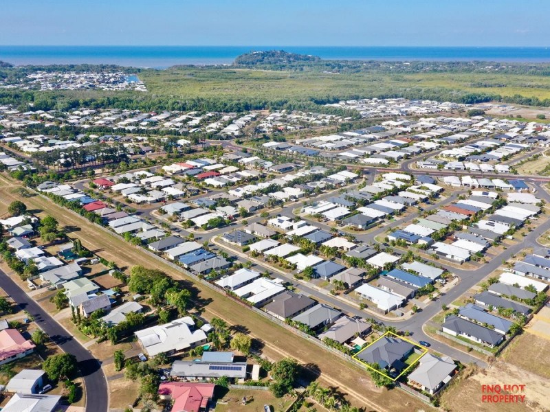 /64 Flagstone Terrace, Smithfield QLD 4878