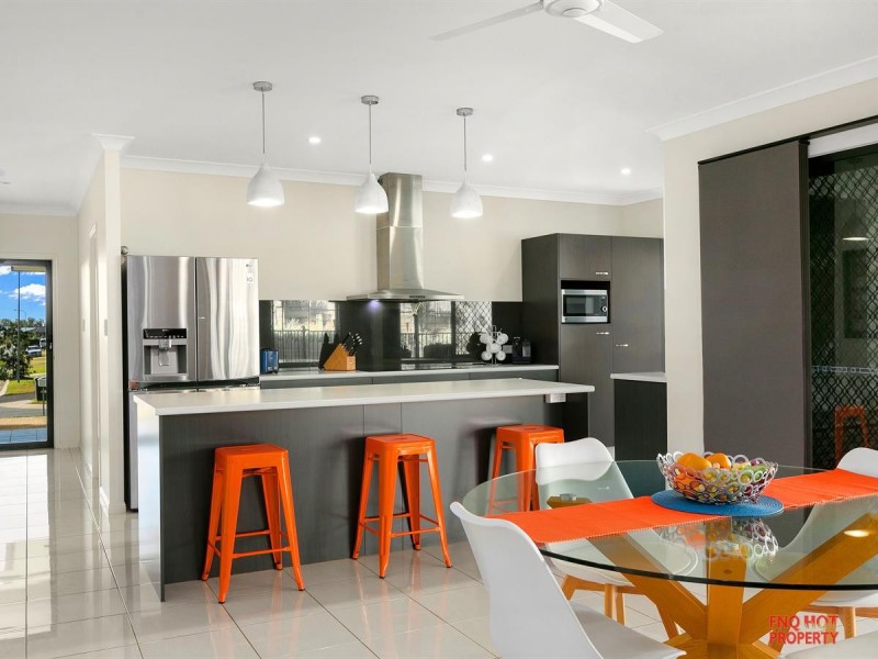 /64 Flagstone Terrace, Smithfield QLD 4878