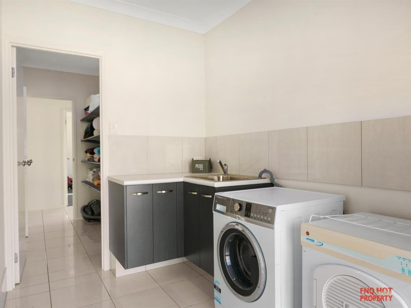 /64 Flagstone Terrace, Smithfield QLD 4878