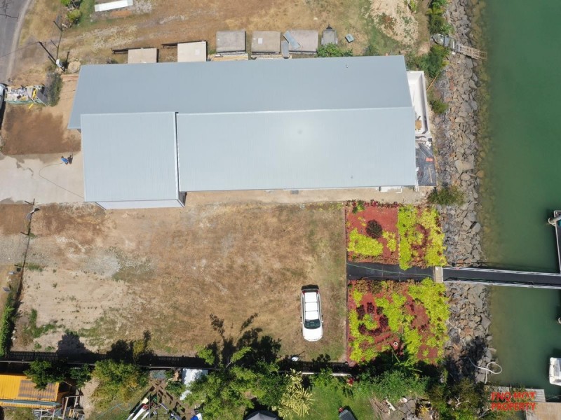 /7 Riverside Parade, Trinity Park QLD 4879