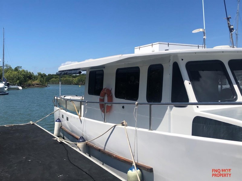 /7 Riverside Parade, Trinity Park QLD 4879