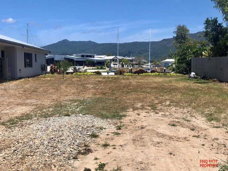 /7 Riverside Parade, Trinity Park QLD 4879