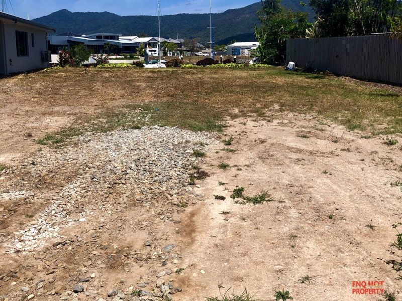 /7 Riverside Parade, Trinity Park QLD 4879