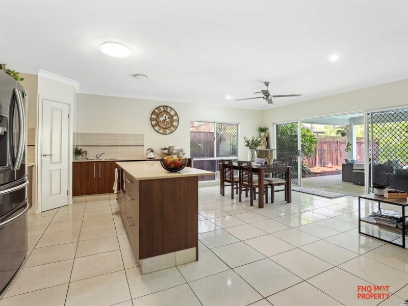 /94 Harbour Drive, Trinity Park QLD 4879
