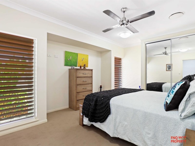 /94 Harbour Drive, Trinity Park QLD 4879
