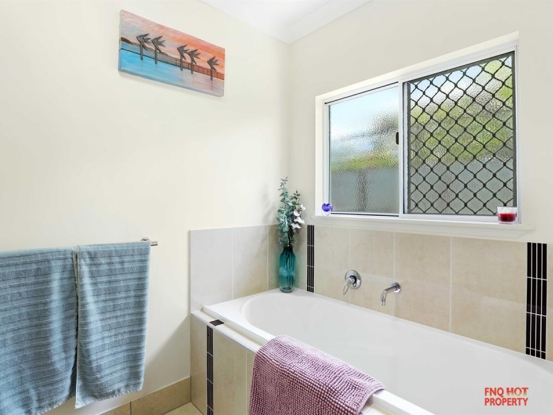 /94 Harbour Drive, Trinity Park QLD 4879