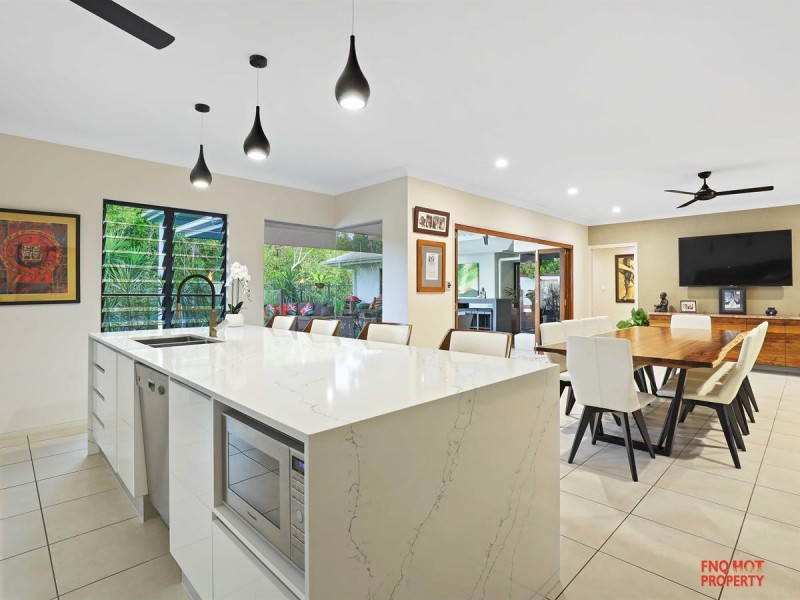 /2 Quest Court, Trinity Park QLD 4879