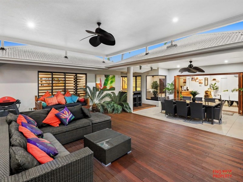 /2 Quest Court, Trinity Park QLD 4879