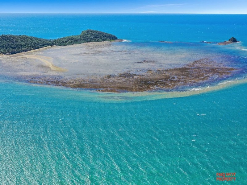 /63 Ocean Drive, Palm Cove QLD 4879