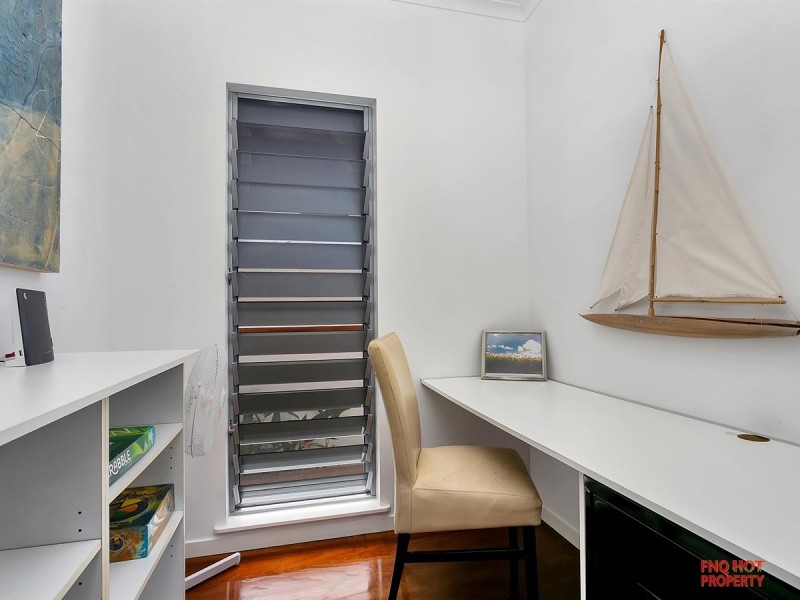 /66 Bangalow Lane, Palm Cove QLD 4879