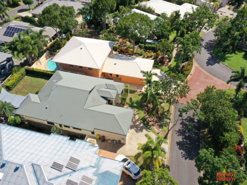 /4 Crows Nest Terrace, Trinity Beach QLD 4879