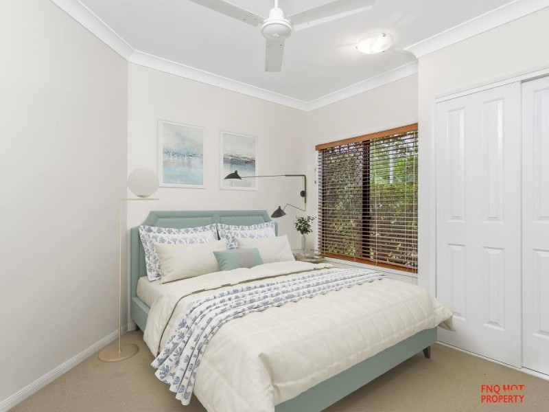 /4 Crows Nest Terrace, Trinity Beach QLD 4879
