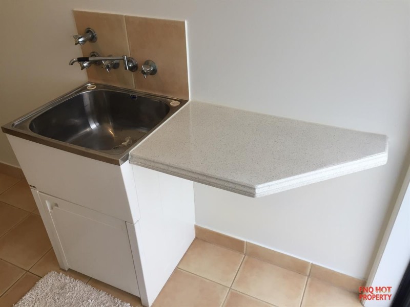 /4 Crows Nest Terrace, Trinity Beach QLD 4879