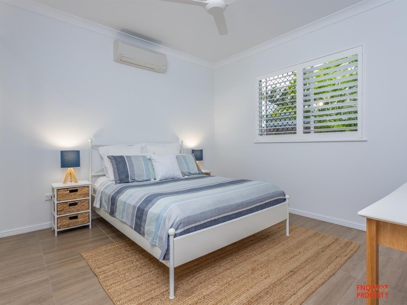 /12 Bluewater Lane, Trinity Beach QLD 4879