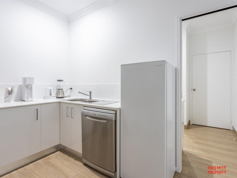 /12 Bluewater Lane, Trinity Beach QLD 4879