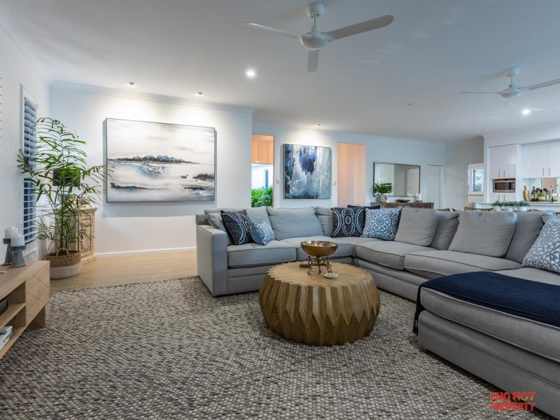 /12 Bluewater Lane, Trinity Beach QLD 4879