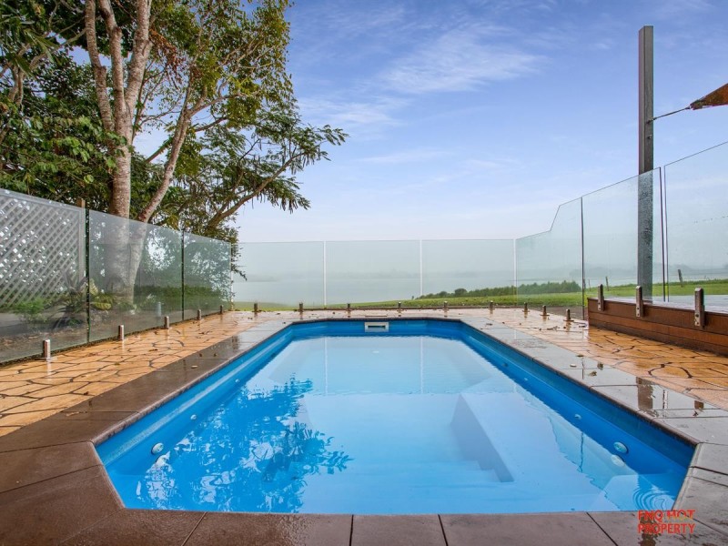 /15 Slalom Ridge, Barrine QLD 4872