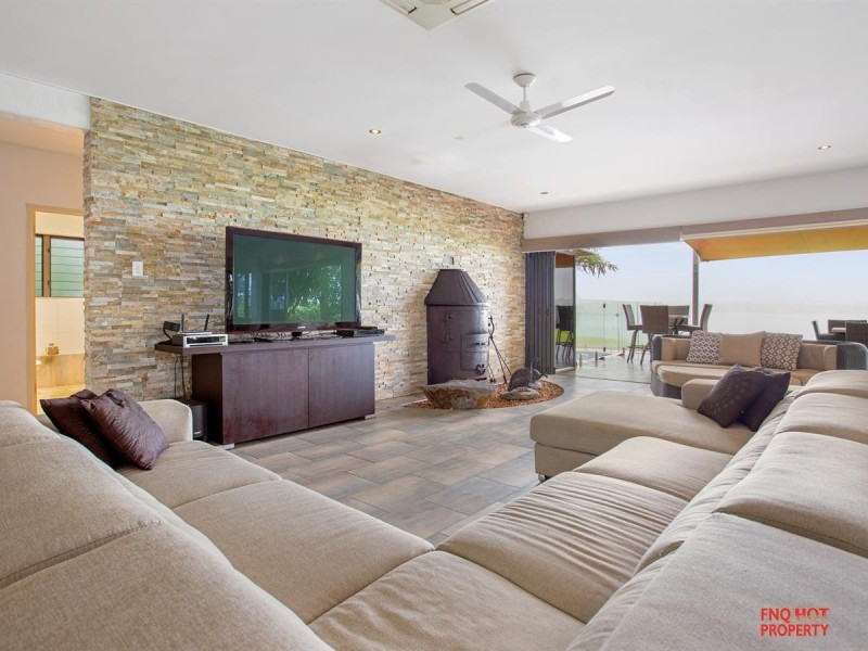 /15 Slalom Ridge, Barrine QLD 4872