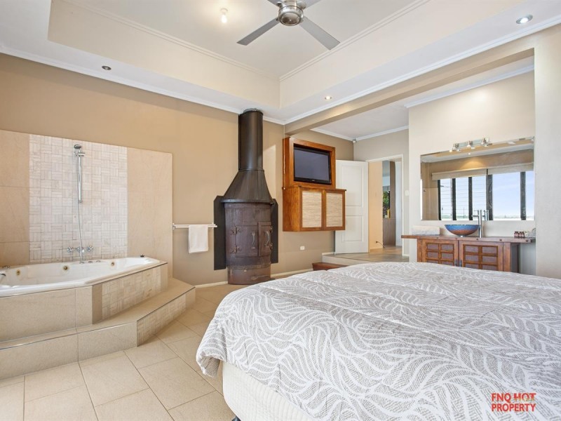 /15 Slalom Ridge, Barrine QLD 4872