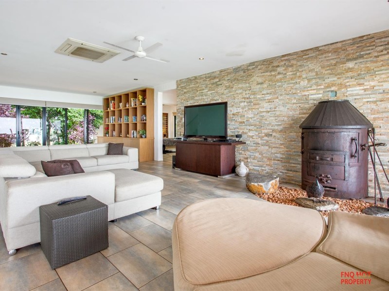 /15 Slalom Ridge, Barrine QLD 4872