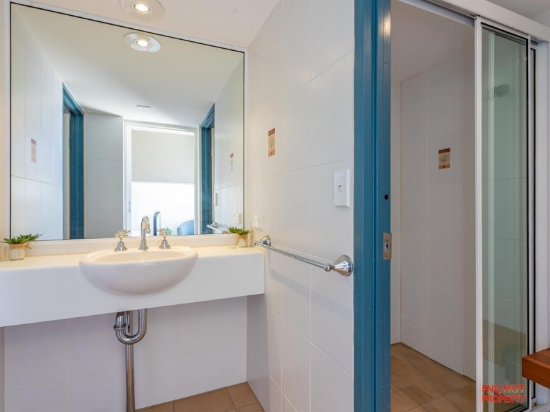 36/181 Esplanade, Cairns City QLD 4870