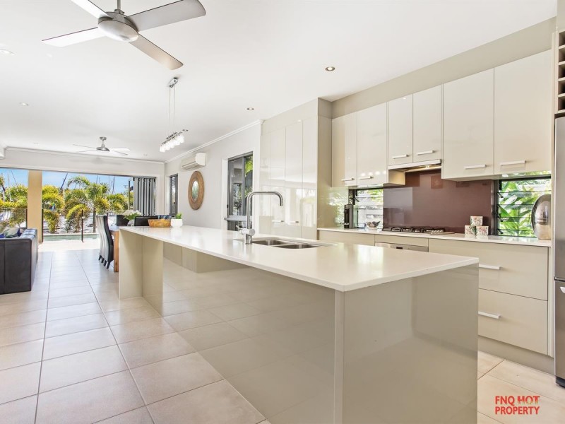 /26 Marina Quay, Trinity Park QLD 4879