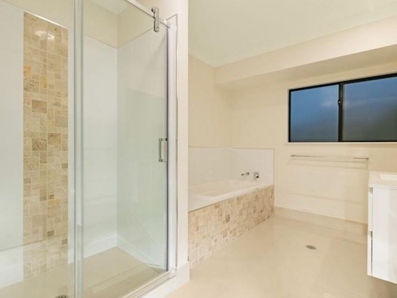 /2 Beachfront Avenue, Trinity Beach QLD 4879