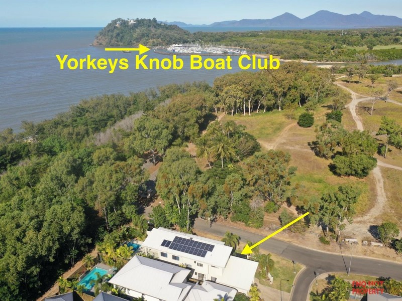 /2 Beachfront Avenue, Trinity Beach QLD 4879