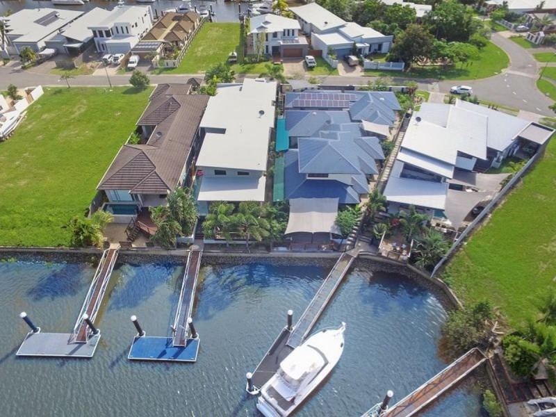 /1 8 Apollo Qy, Trinity Park QLD 4879