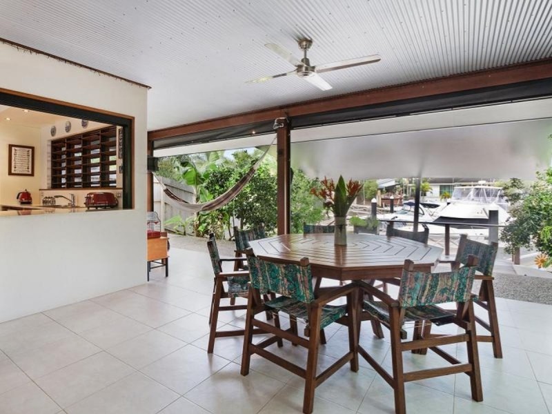 /1 8 Apollo Qy, Trinity Park QLD 4879