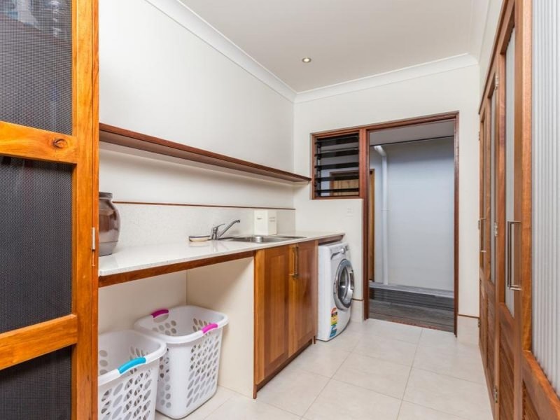 /1 8 Apollo Qy, Trinity Park QLD 4879